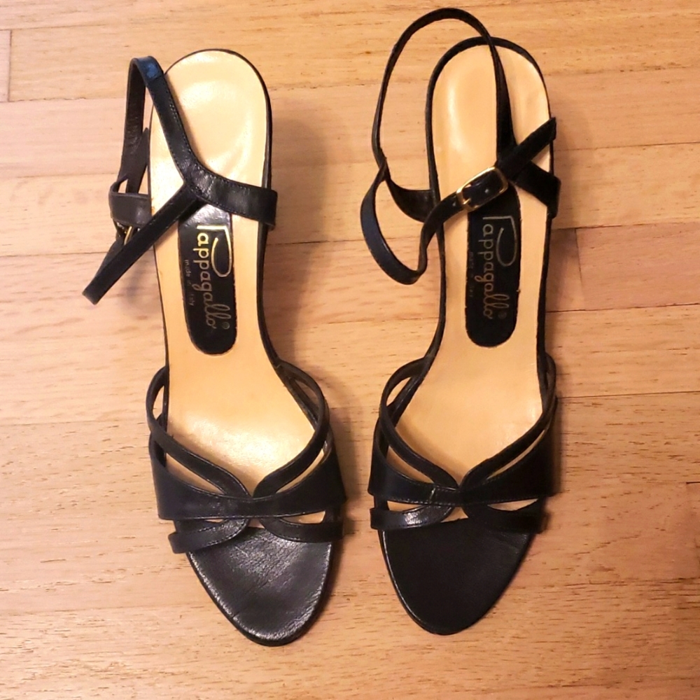 Pappagallo Black Strappy Heels